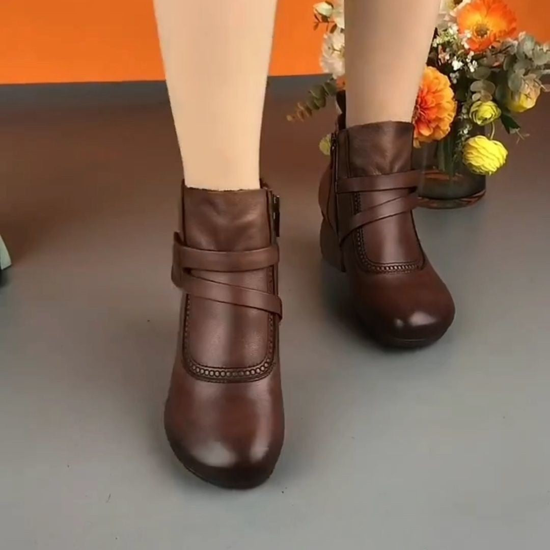 Botines retro de tacón grueso